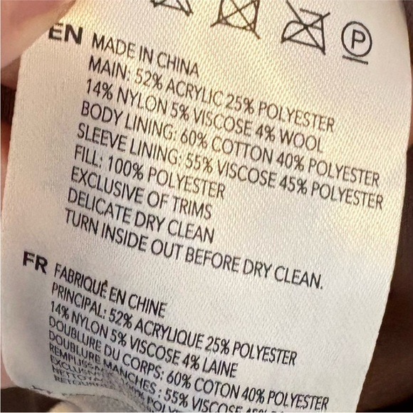 New Varley Reggie cable knit puffer jacket in light taupe - Picture 9 of 11